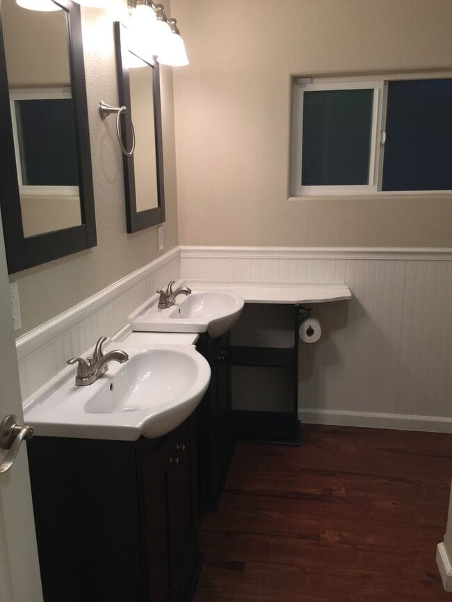 Building Photo - Completely Renovated in 2012; adorable energy-efficient Country home w/ Guest House on 1 mostly l...