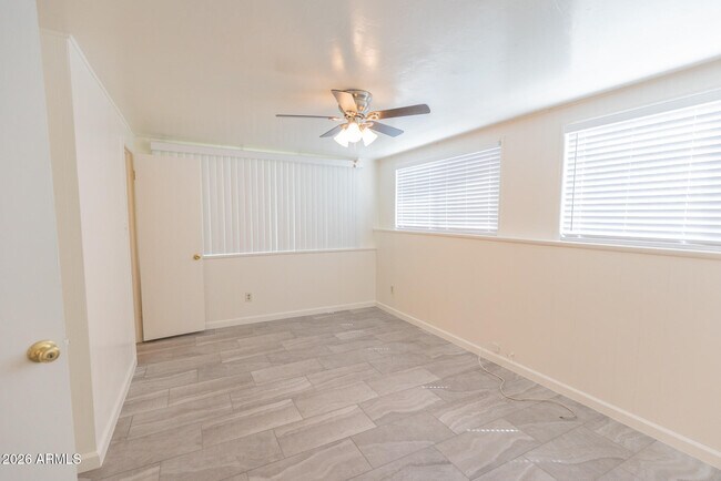 Building Photo - 330 E 14th St