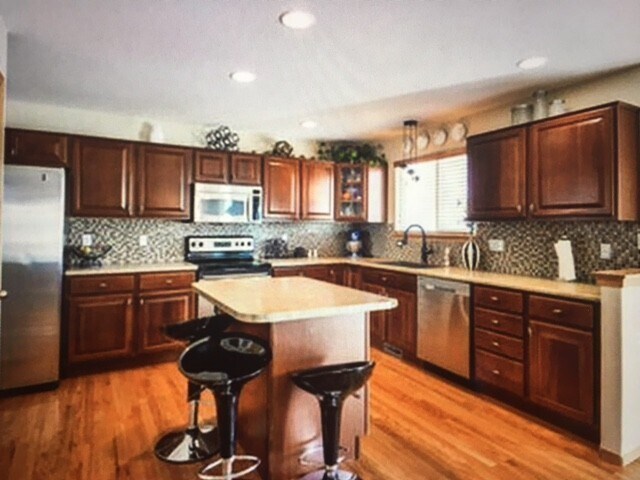 Building Photo - Beautiful 4 bed High End home in West Fort Collins