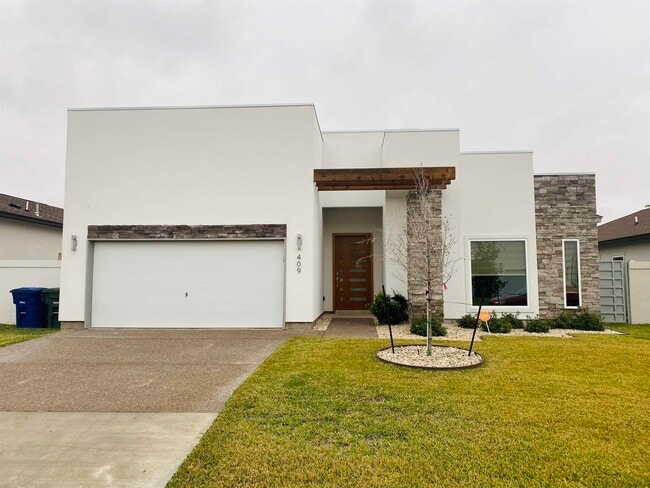 Primary Photo - 409 Alex Haley Dr