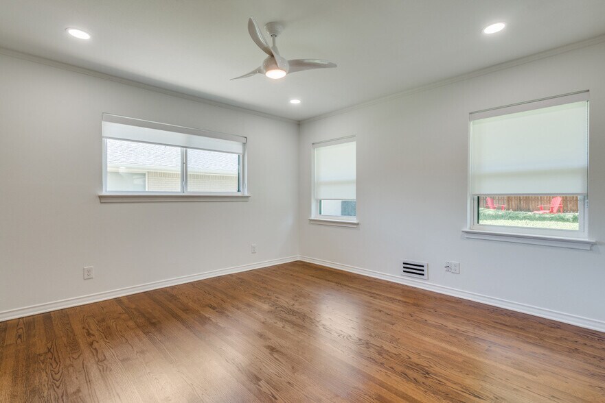 Building Photo - 4219 Briar Creek Ln