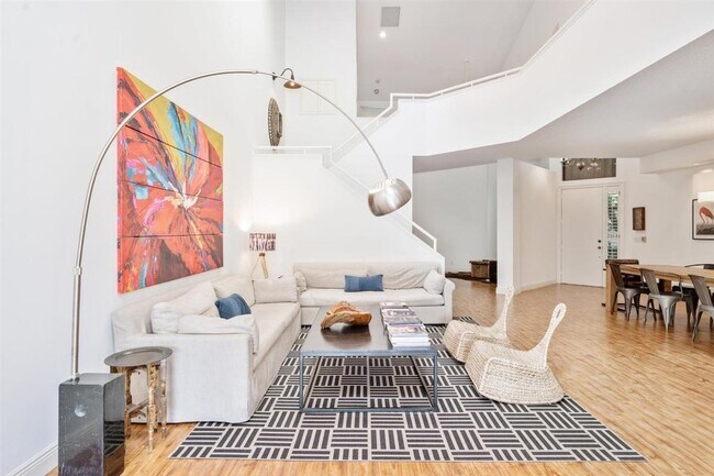 Building Photo - 2592 Sheltingham Dr