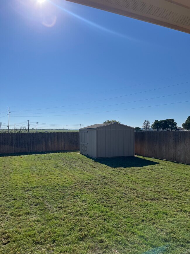 Building Photo - 7509 Olive Grove Ave