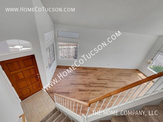 Building Photo - 2061 N Nightshade Dr