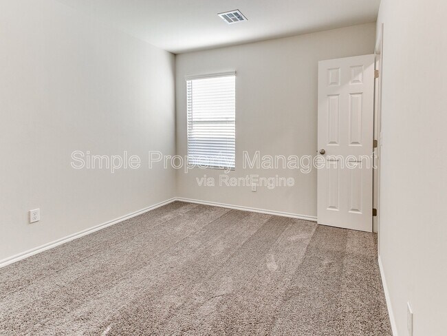 Building Photo - 11452 SW 12th St