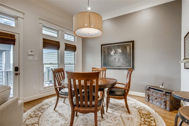 Building Photo - 1450 Lawrence St