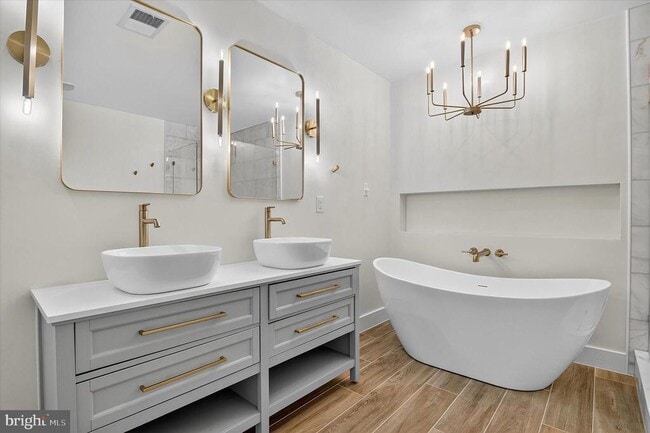 Building Photo - 11224 Wortham Crest Cir