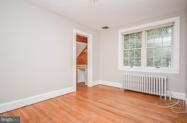 Building Photo - 7205 46th St