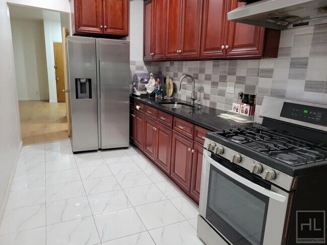 Building Photo - NICHOLS AVENUE