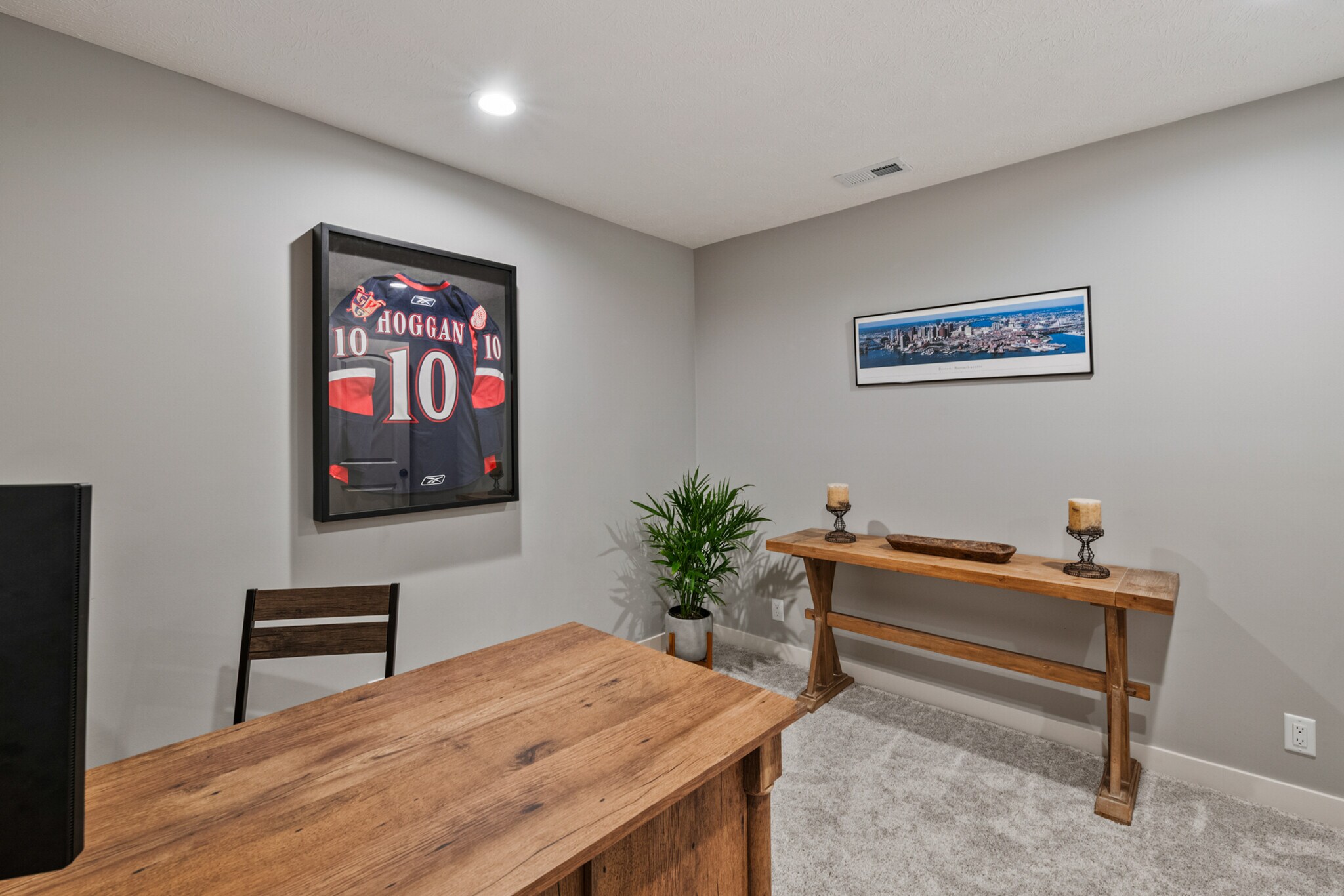 Building Photo - 4606 S 184th Plz