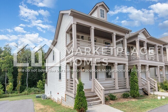 Building Photo - 2437 Bell St