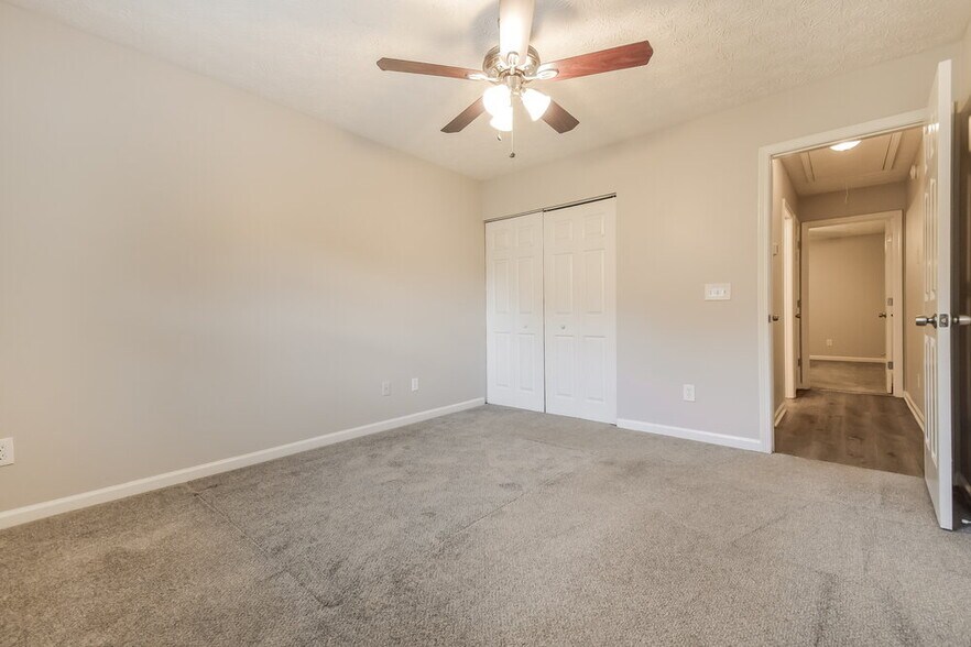 Building Photo - 5324 Paddington Ln