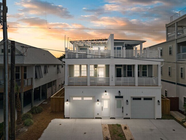 Building Photo - 1416 Snapper Ln