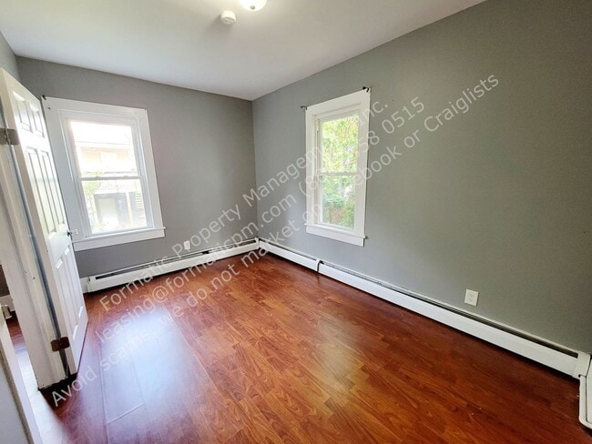 Building Photo - 9 Tobin Ln