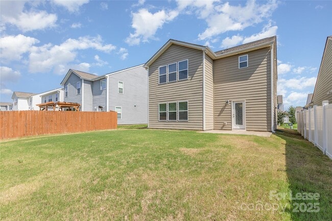 Building Photo - 4938 Staffordshire Ln