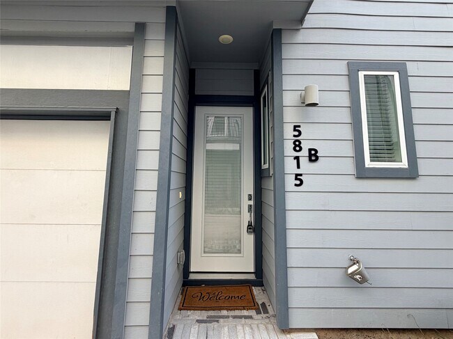Building Photo - 5815 Fairdale Ln