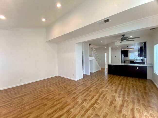 Building Photo - Modern 3BR Home in Nantucket Cove with Dual Suites & Prime Commuter Access