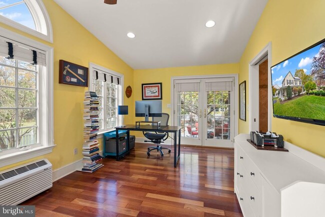 Building Photo - 3501 Tavenner Ct