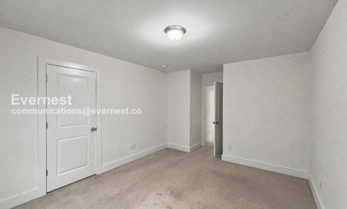 Building Photo - 1924 Dillon Dr