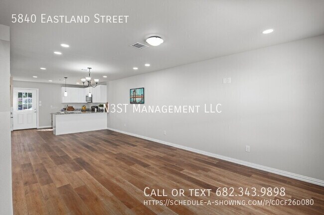 Building Photo - 5840 Eastland St