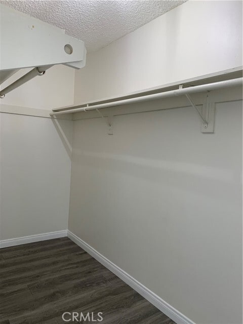 Building Photo - 656 Lemar Park Dr