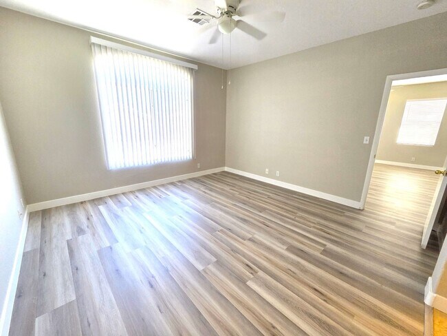 Building Photo - 7904 Canyon Grove Ct