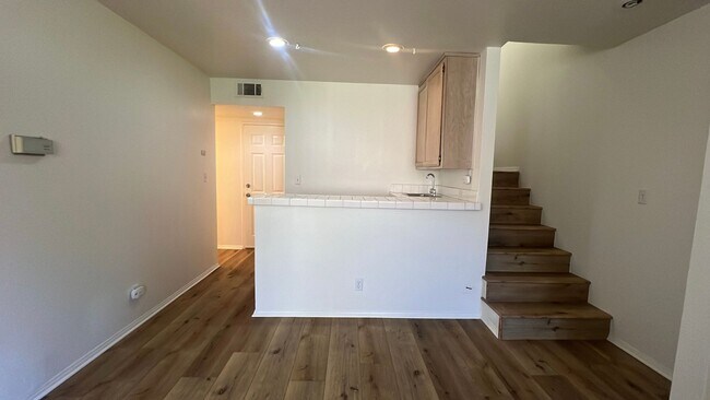 Building Photo - West Lancaster Townhouse in gated community (Marbella Villas)