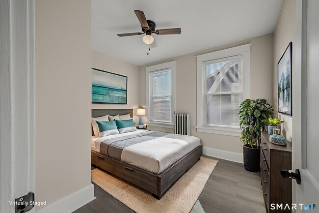 Building Photo - 113 Pequot Ave