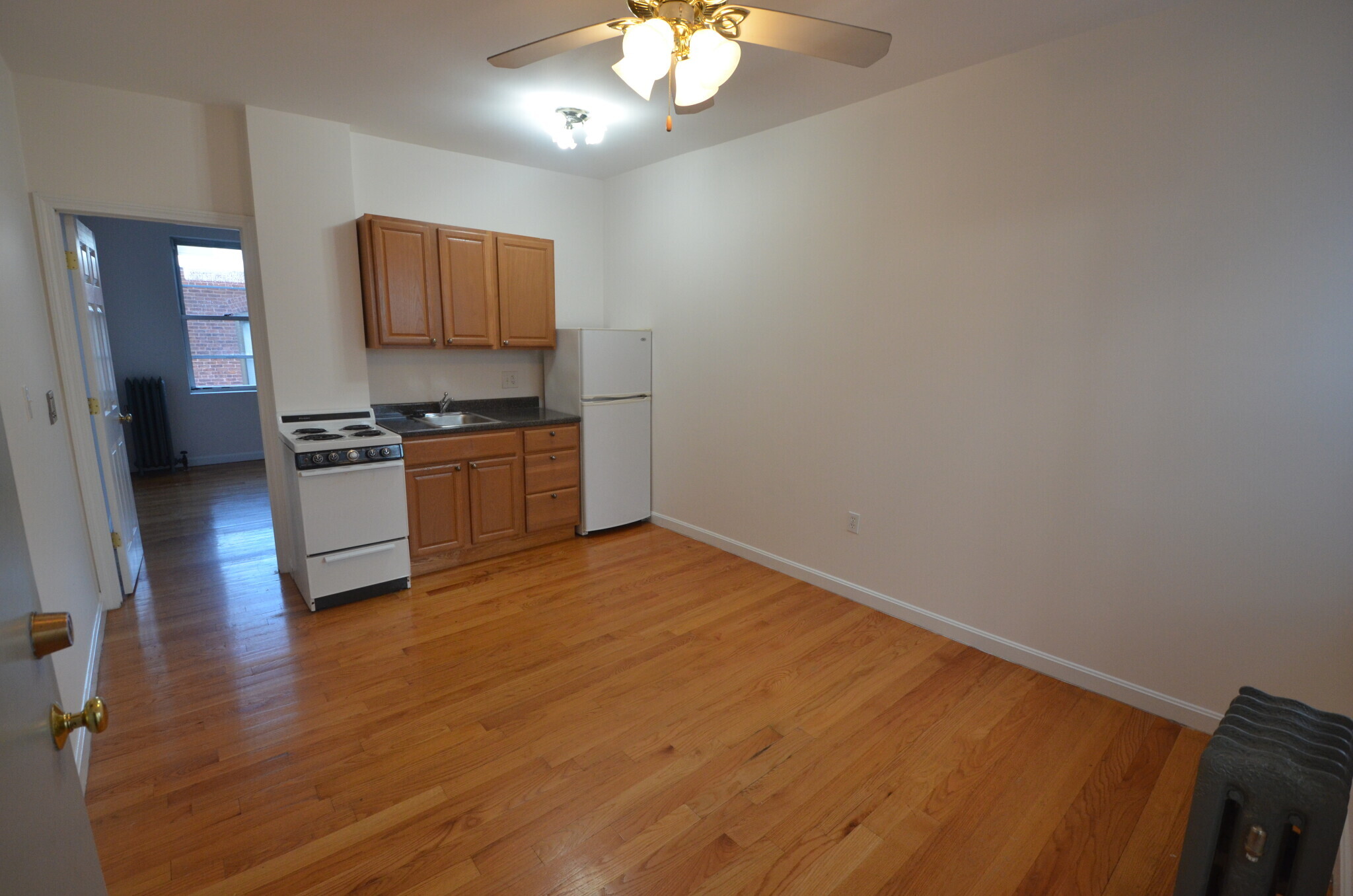 Building Photo - 41 Symphony Rd