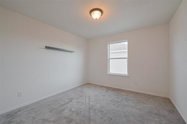 Building Photo - 10118 Mariposa Stream Ct