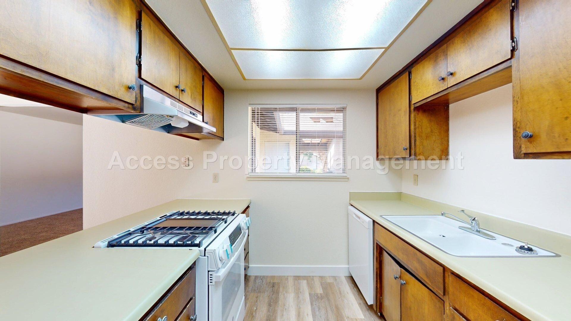 Building Photo - 1516 Floyd Ave