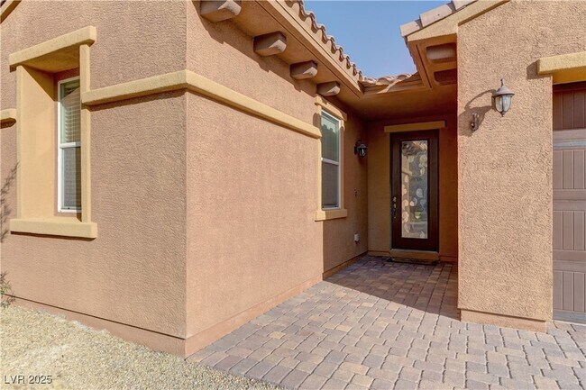 Building Photo - 972 Rue Grand Paradis Ln