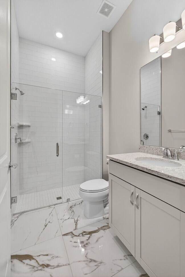 Building Photo - 10904 Stellar Cir