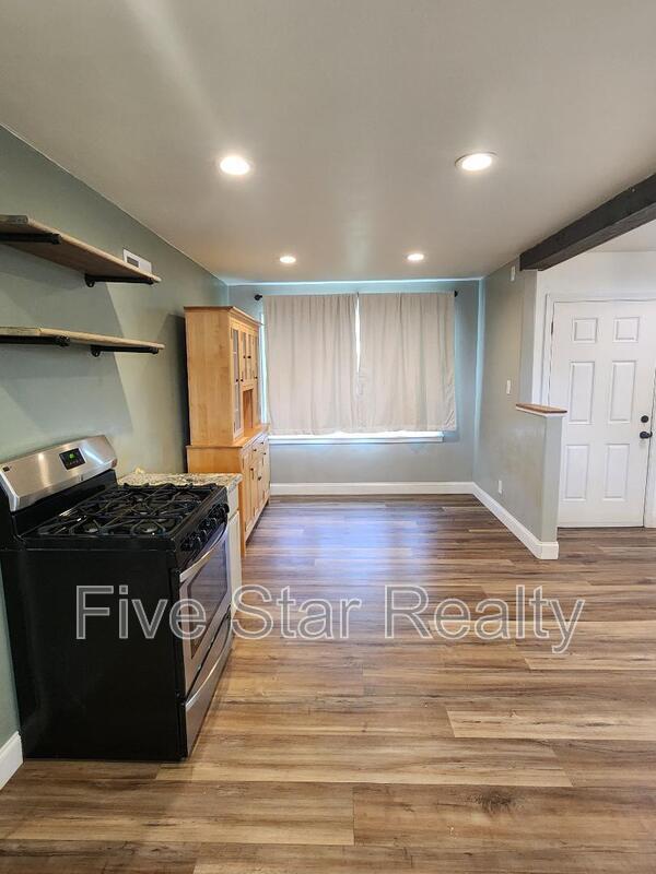 Building Photo - 598 Cassidy Ave