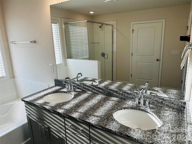 Building Photo - 4158 Steel Wy