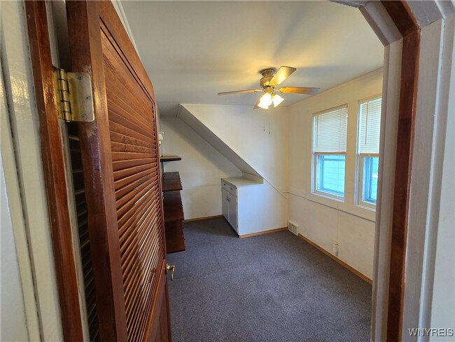 Building Photo - 137 Commonwealth Ave