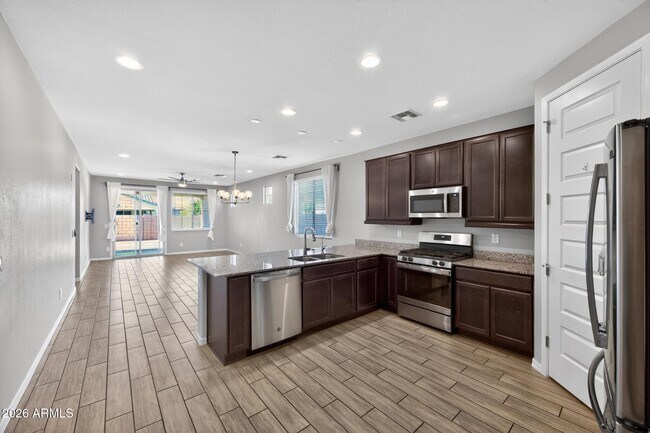 Building Photo - 20390 E Broadmoor Trail