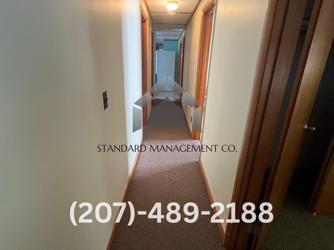 Building Photo - Four Bedroom Single Family House for Rent on Madison St, North Anson