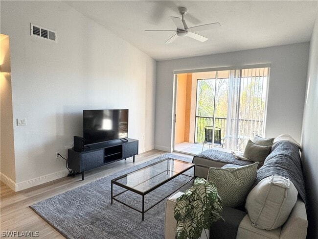 Building Photo - 1190 Reserve Way