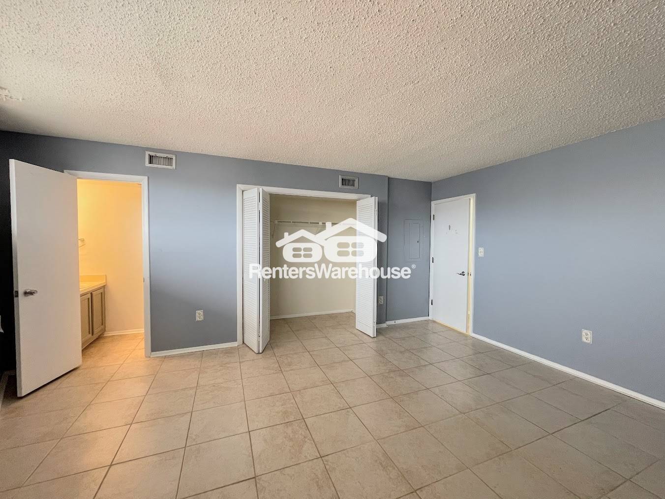 Building Photo - 1222 E Ocean View Ave