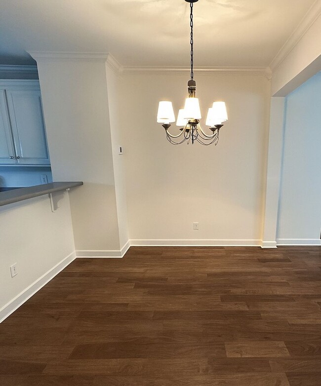 Building Photo - Charming Lenox Village Townhome – 2 Bed, 2...