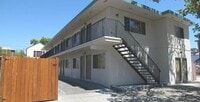 Building Photo - Comfortable one bedroom unit, convenient location to shopping and transportation