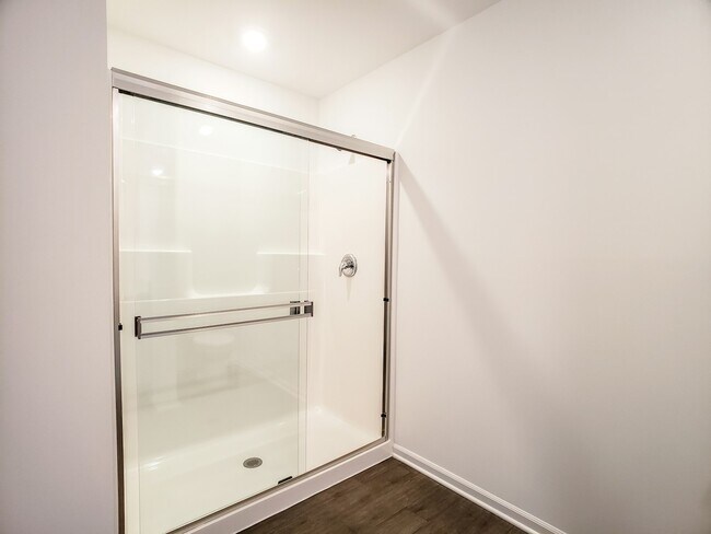 Building Photo - 11490 Thomas St