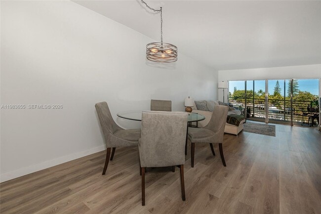 Building Photo - 2731 NE 14th Street Causeway