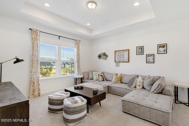 Building Photo - 27 Twilight Ln