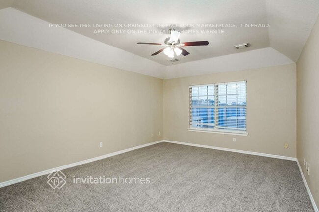 Building Photo - 9139 Prairie Trails Dr