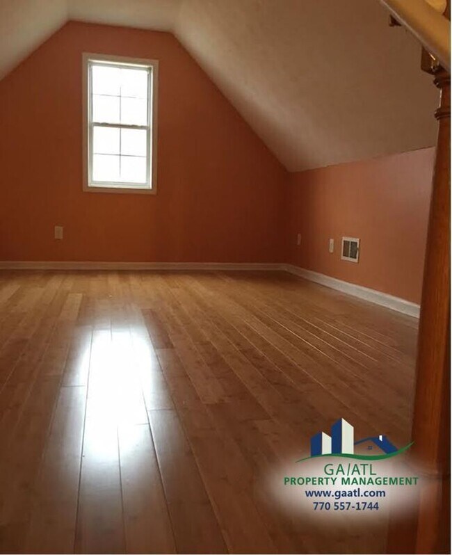 Building Photo - Nice 4-bedroom house in the DISCOVERY clus...