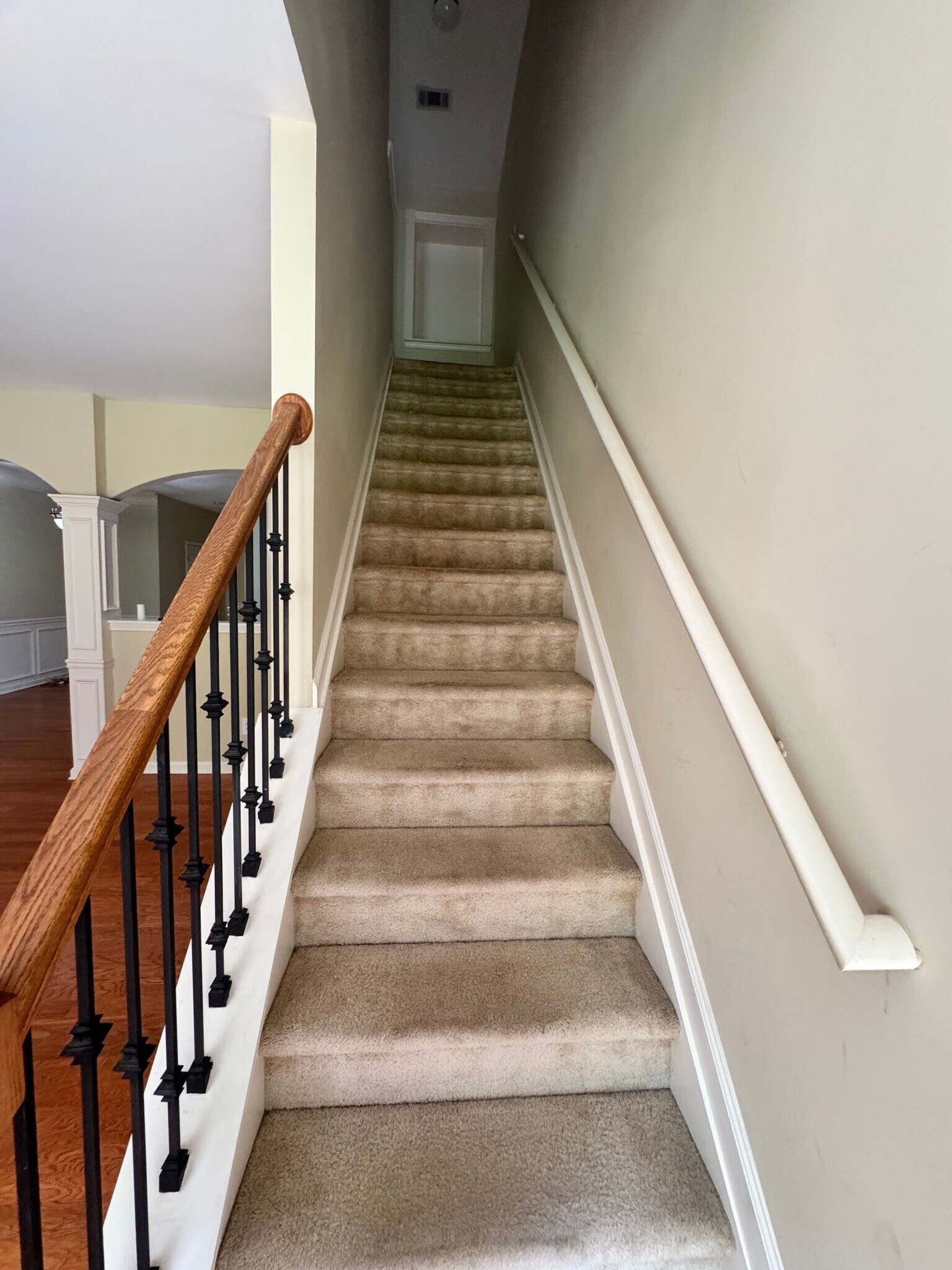 Building Photo - 6215 Elmshorn Way