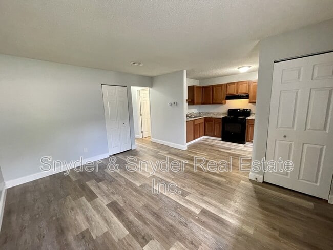 Building Photo - 2605 Terrace Ave