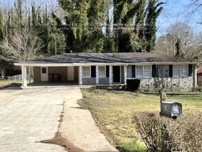 Building Photo - 12 Cherry Cir